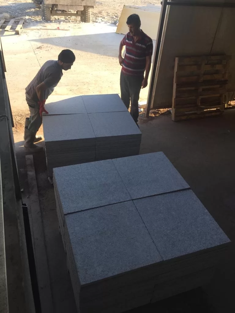 3x60x60 Kumlu Granit m²